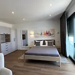 Di Sole - Heated Pool & Panoramic Sea View Villa