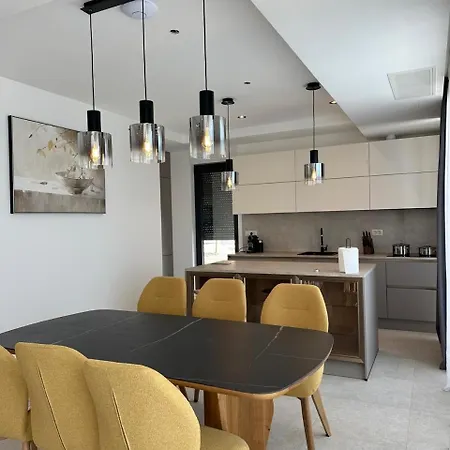 Villa Di Sole - Heated Pool & Panoramic Sea View Makarska