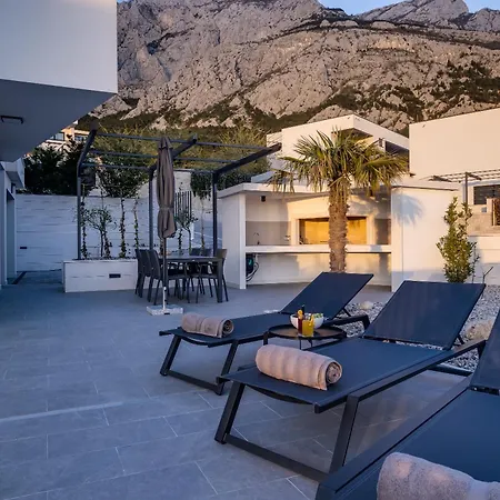 Di Sole - Heated Pool & Panoramic Sea View Villa Makarska