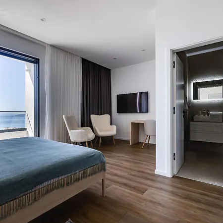 Di Sole - Heated Pool & Panoramic Sea View Villa *