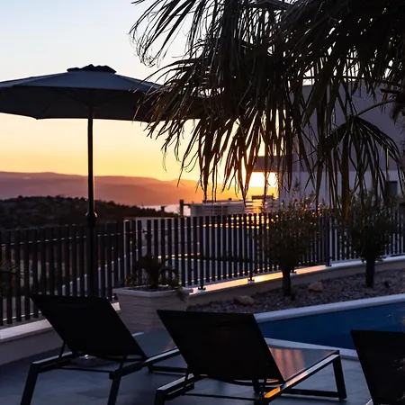 Di Sole - Heated Pool & Panoramic Sea View * Makarska