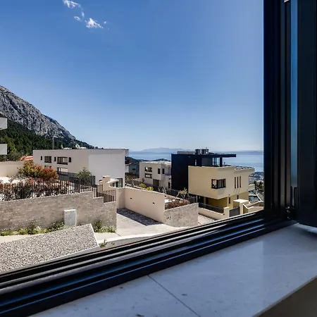 Di Sole - Heated Pool & Panoramic Sea View Villa