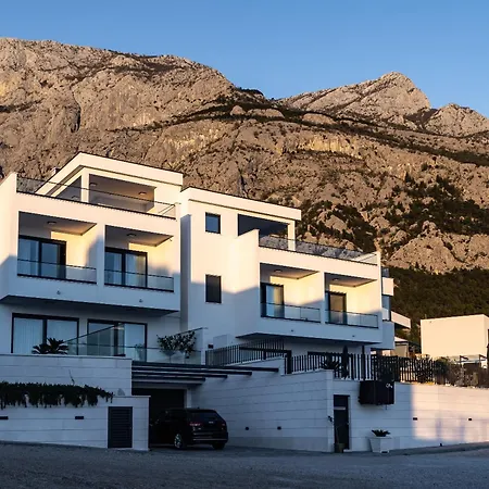 Di Sole - Heated Pool & Panoramic Sea View Makarska