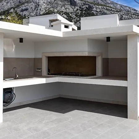 Di Sole - Heated Pool & Panoramic Sea View Villa