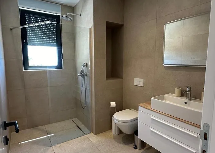 Villa Di Sole - Heated Pool & Panoramic Sea View Makarska